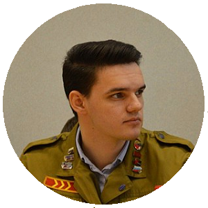Иван Иванов