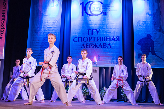 1126 sportivnaya derzhava7